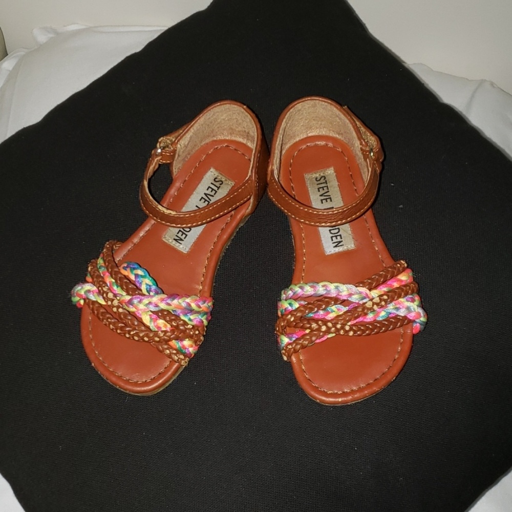 Steven Madden  Girl sandals